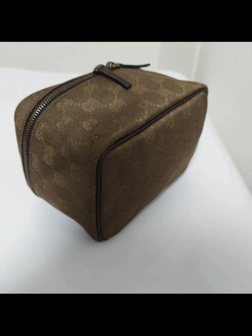Gucci toiletry pouch